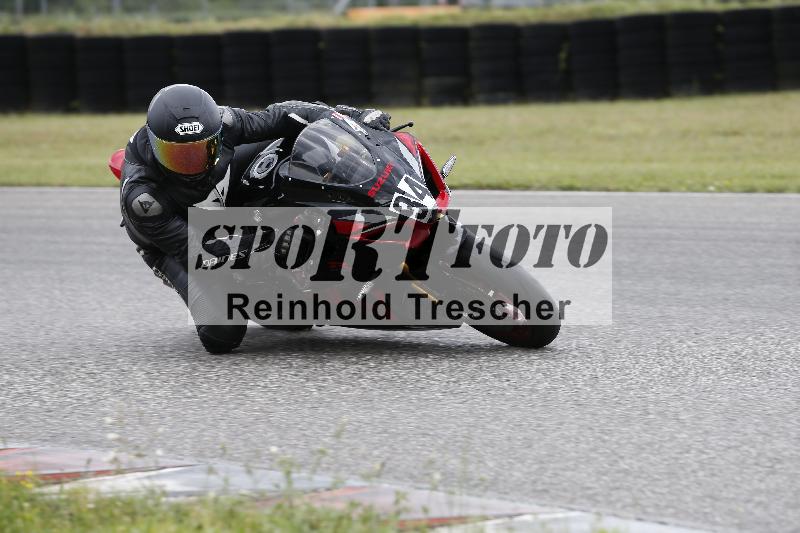 /Archiv-2025/22 06.06.2025 DISCOVER the BIKE ADR/Race 3 rot/34